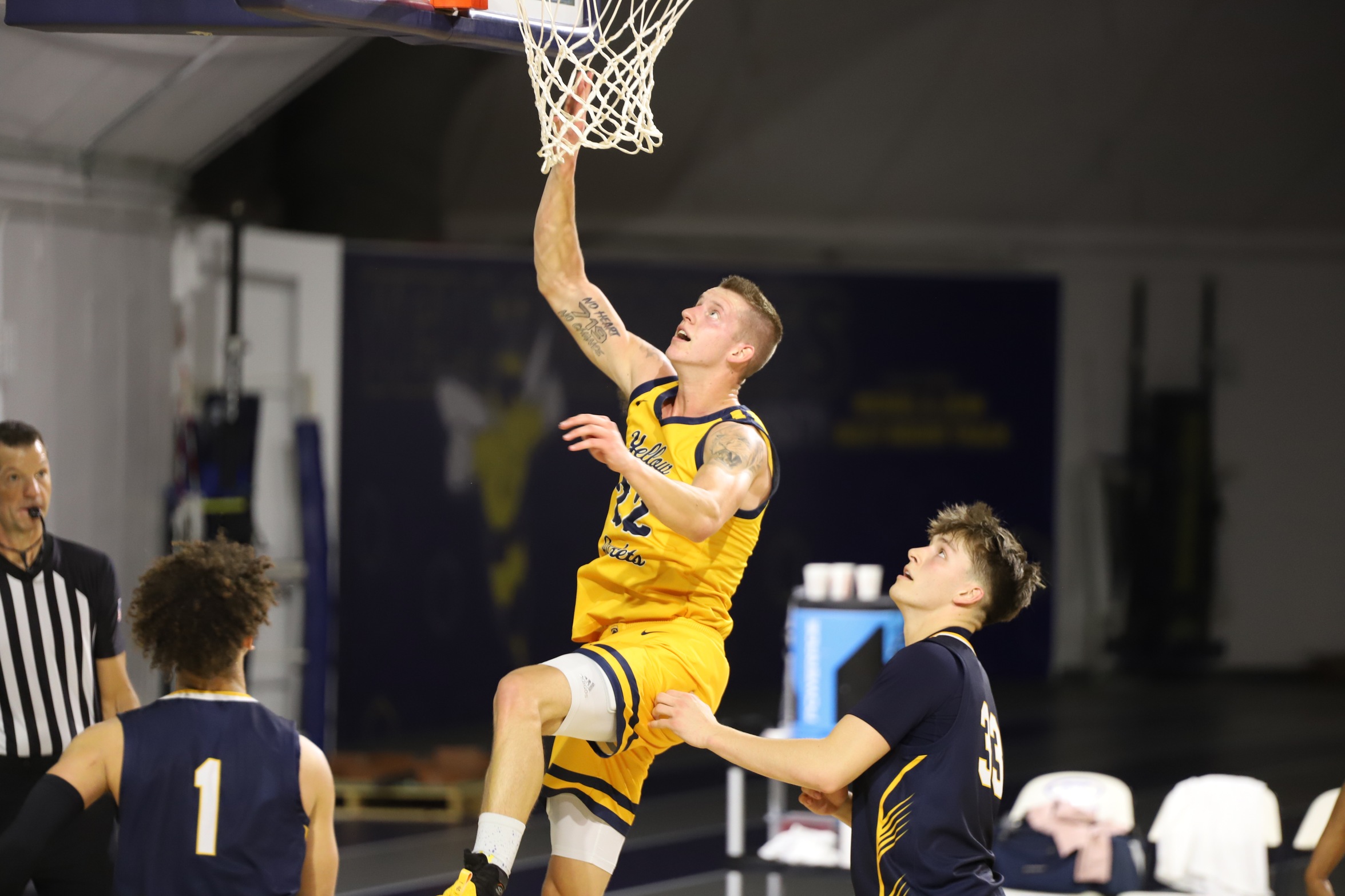 Graceland Secures Impressive Win Over Mount Marty, Extends Undefeated Streak