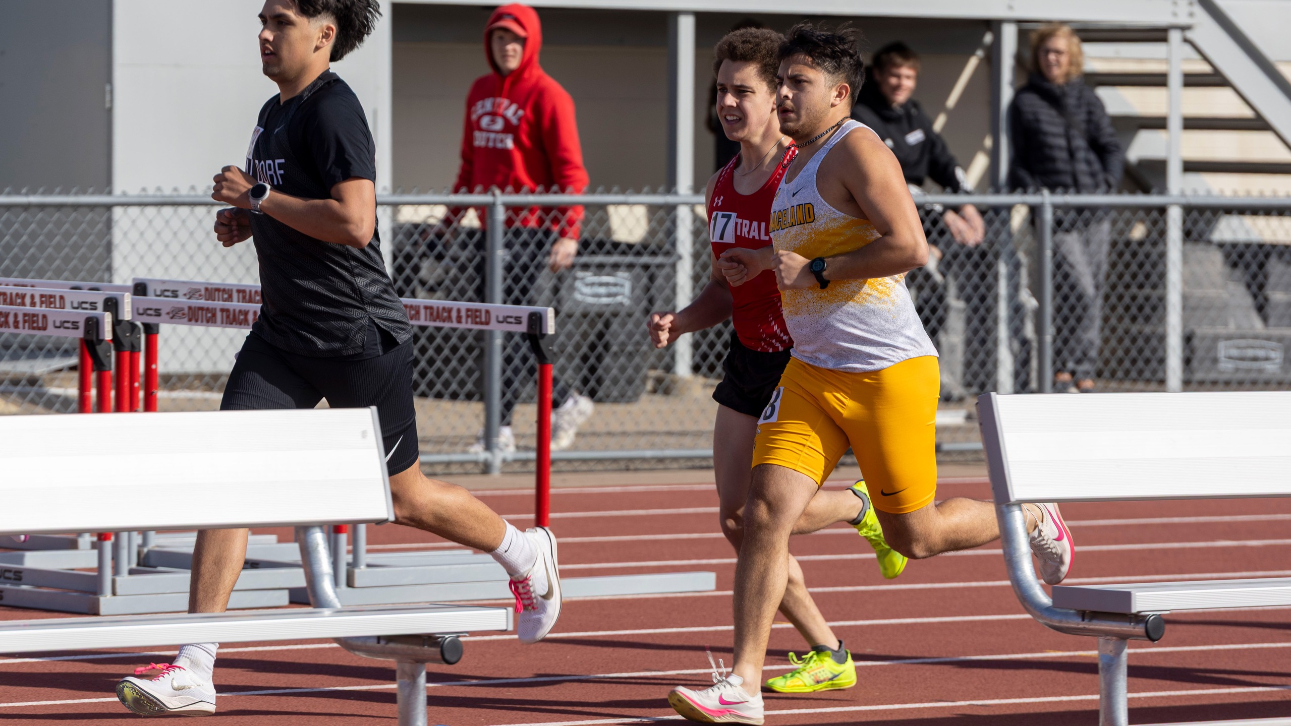 Graceland Men's Track has Four Compete at Pittsburg State Tune-Up
