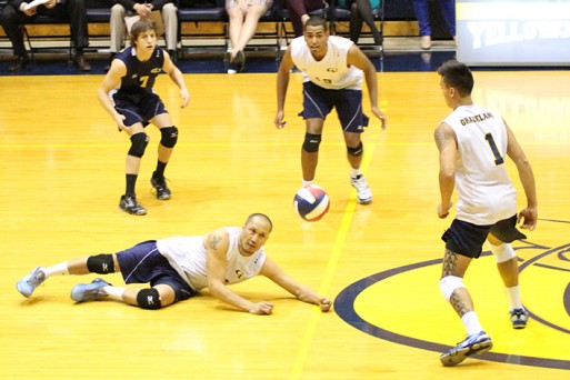 MEN'S VOLLEYBALL FALLS TO HIGH-POWERED GRAND VIEW SQUAD
