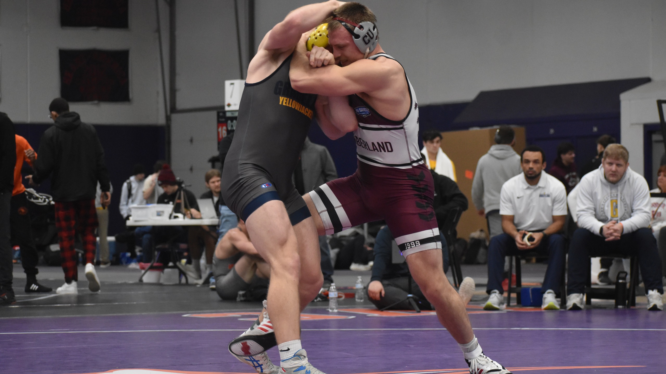 Graceland Wrestlers Deliver Strong Effort at Missouri Valley Invitational