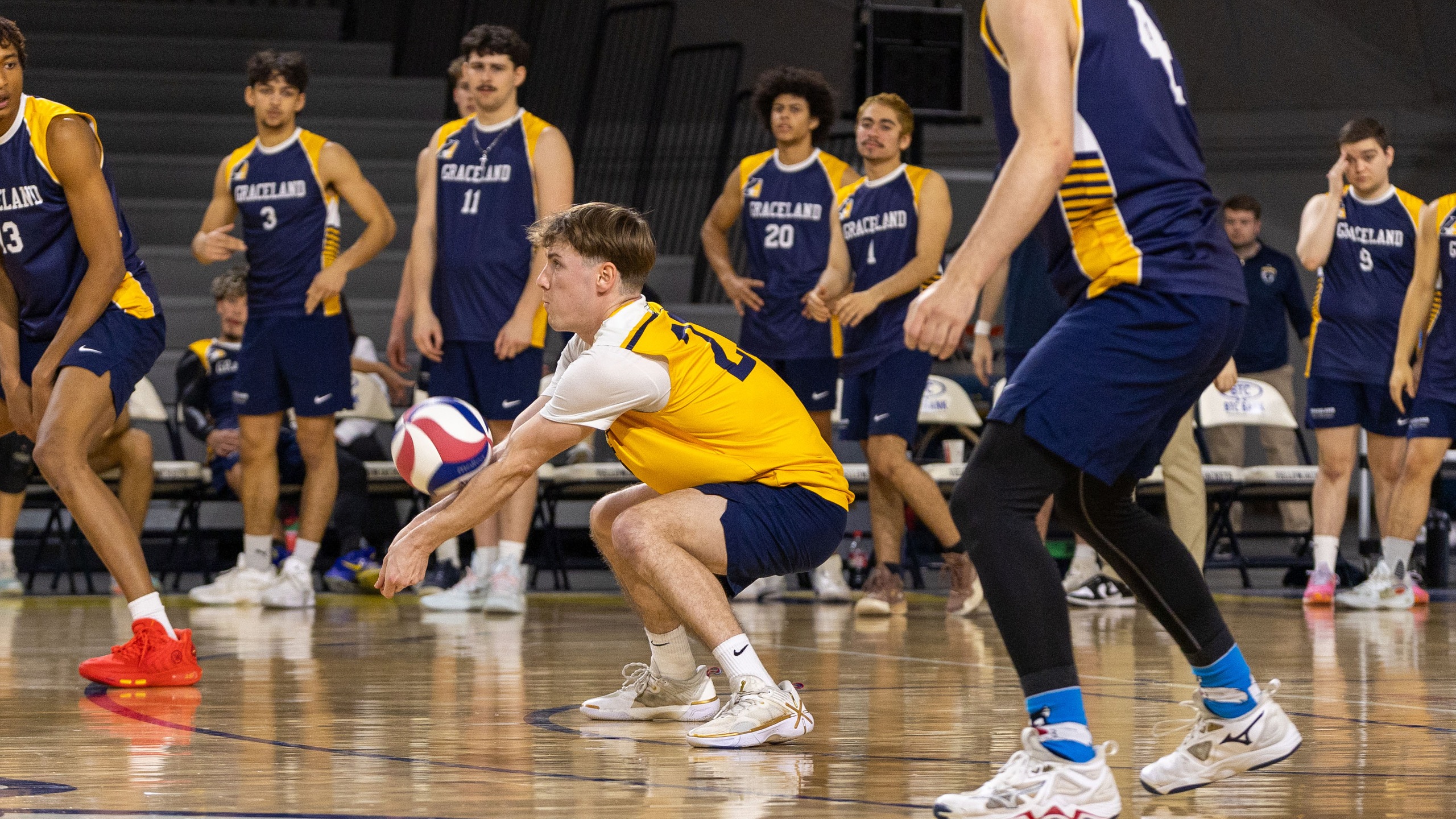 Grand View Defeats Graceland in Straight Sets Saturday Afternoon