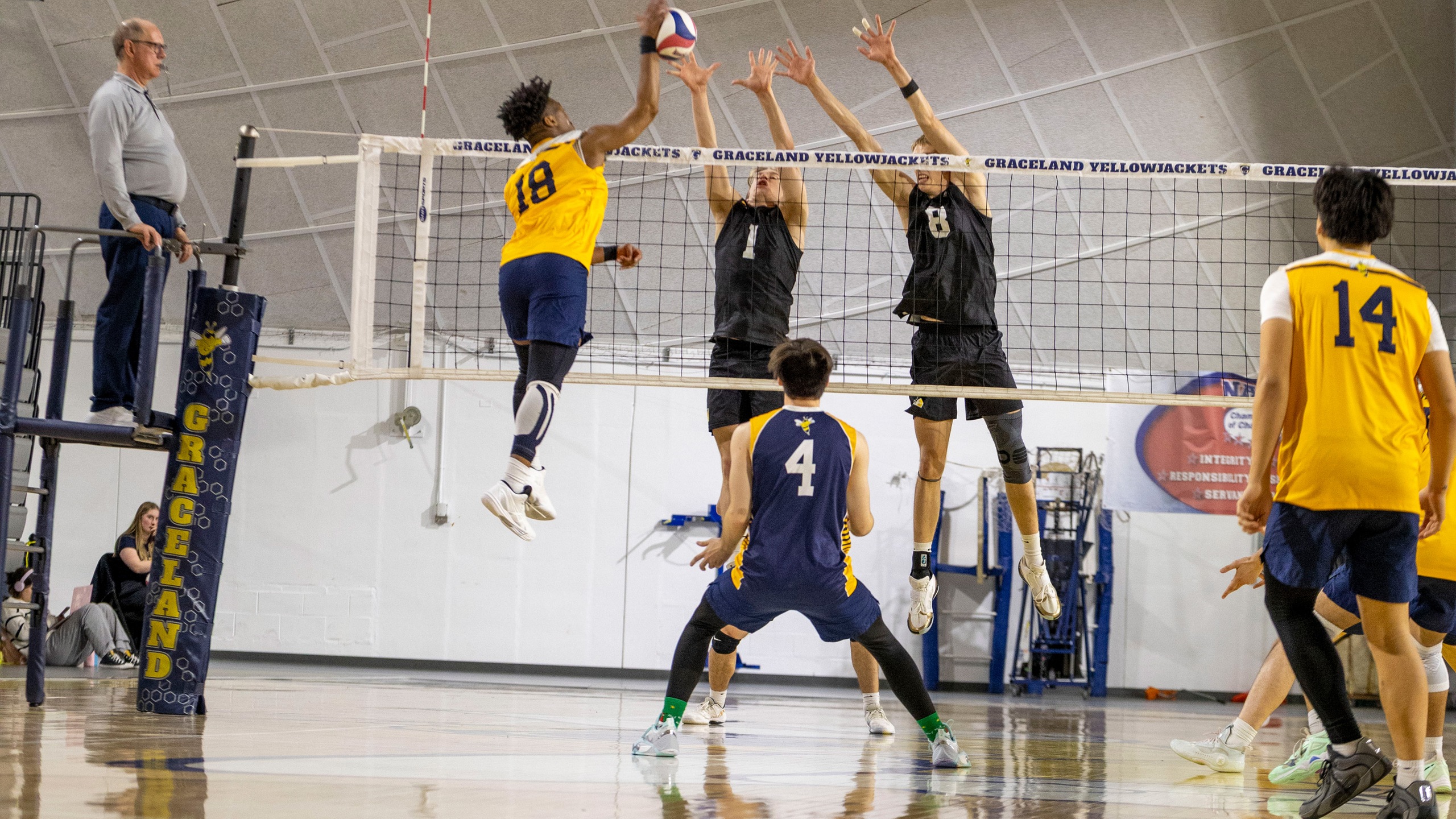 Yellowjackets Fall to Culver-Stockton in HAAC Matchup