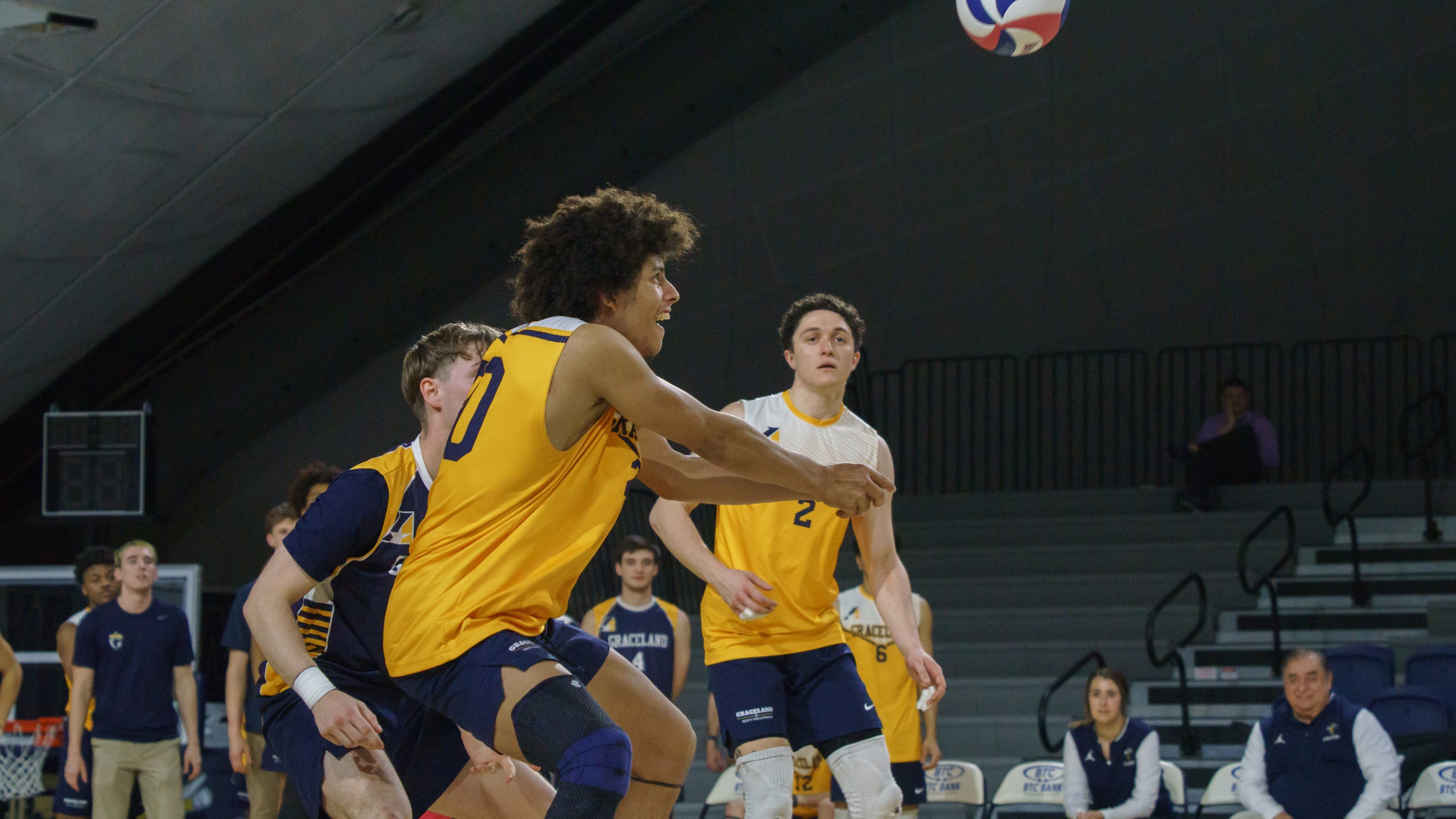 Yellowjackets Sweep Kansas Wesleyan for Second Win of Season