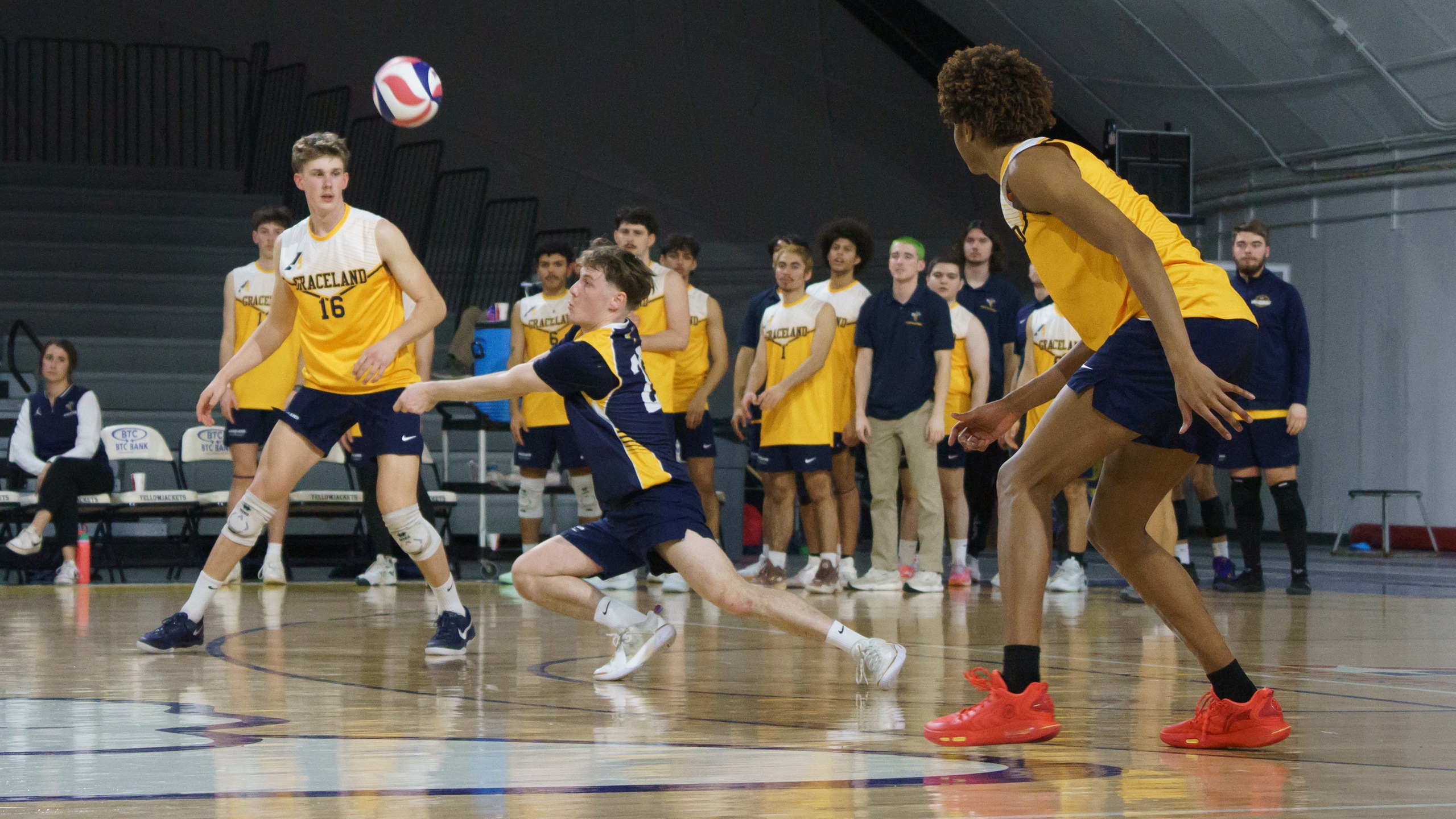 Yellowjackets Break Through with First Win of 2026 in Four-Set Victory Over Avila