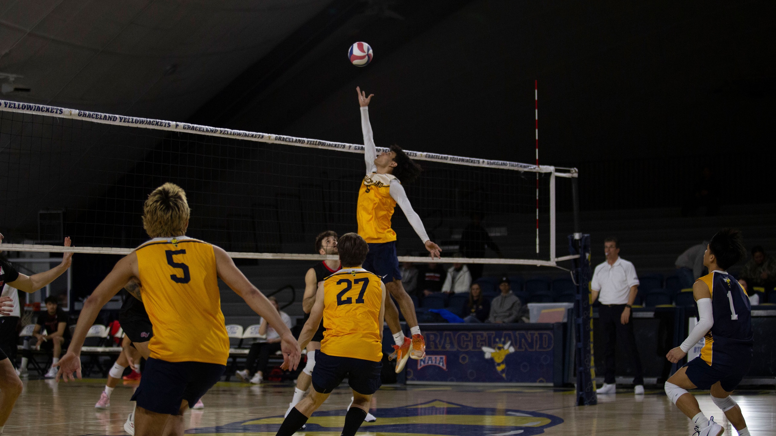 Graceland Opens Heart Challenge with Straight-Set Loss to St. Ambrose