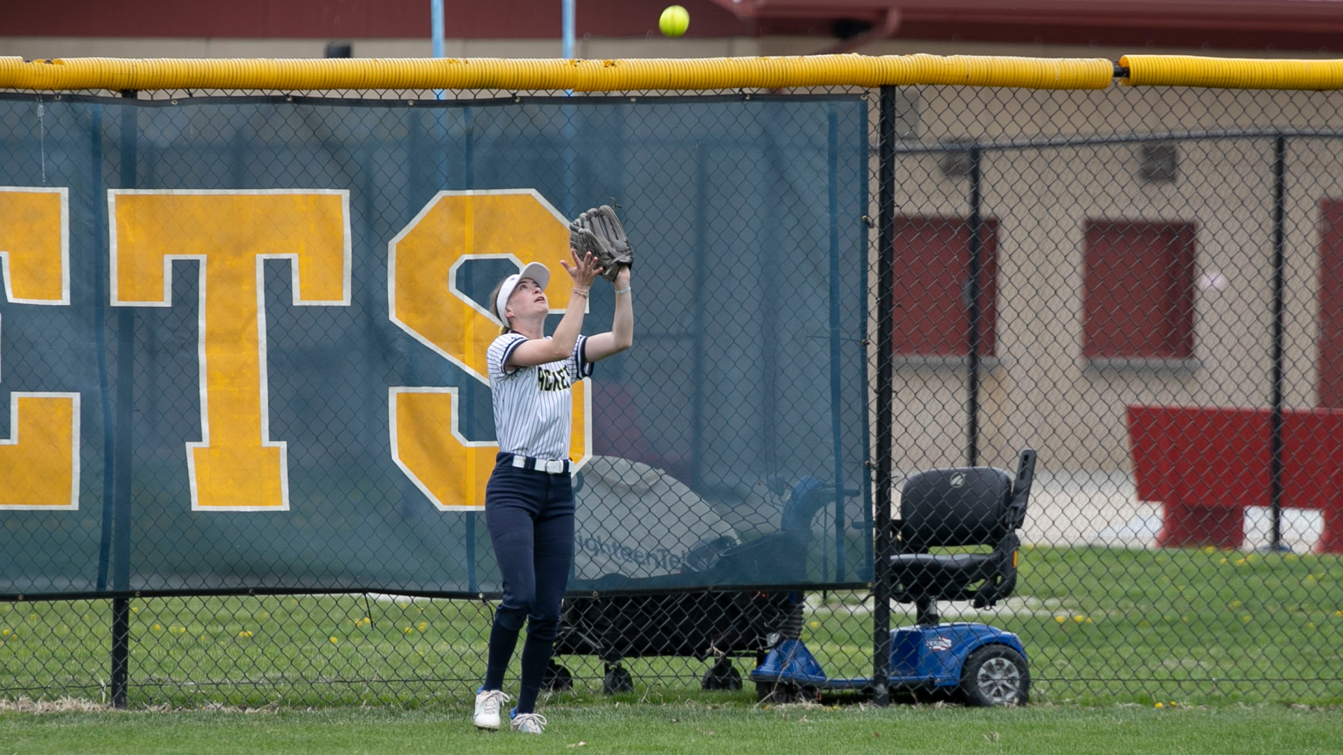 Softball Takes Down Southwestern