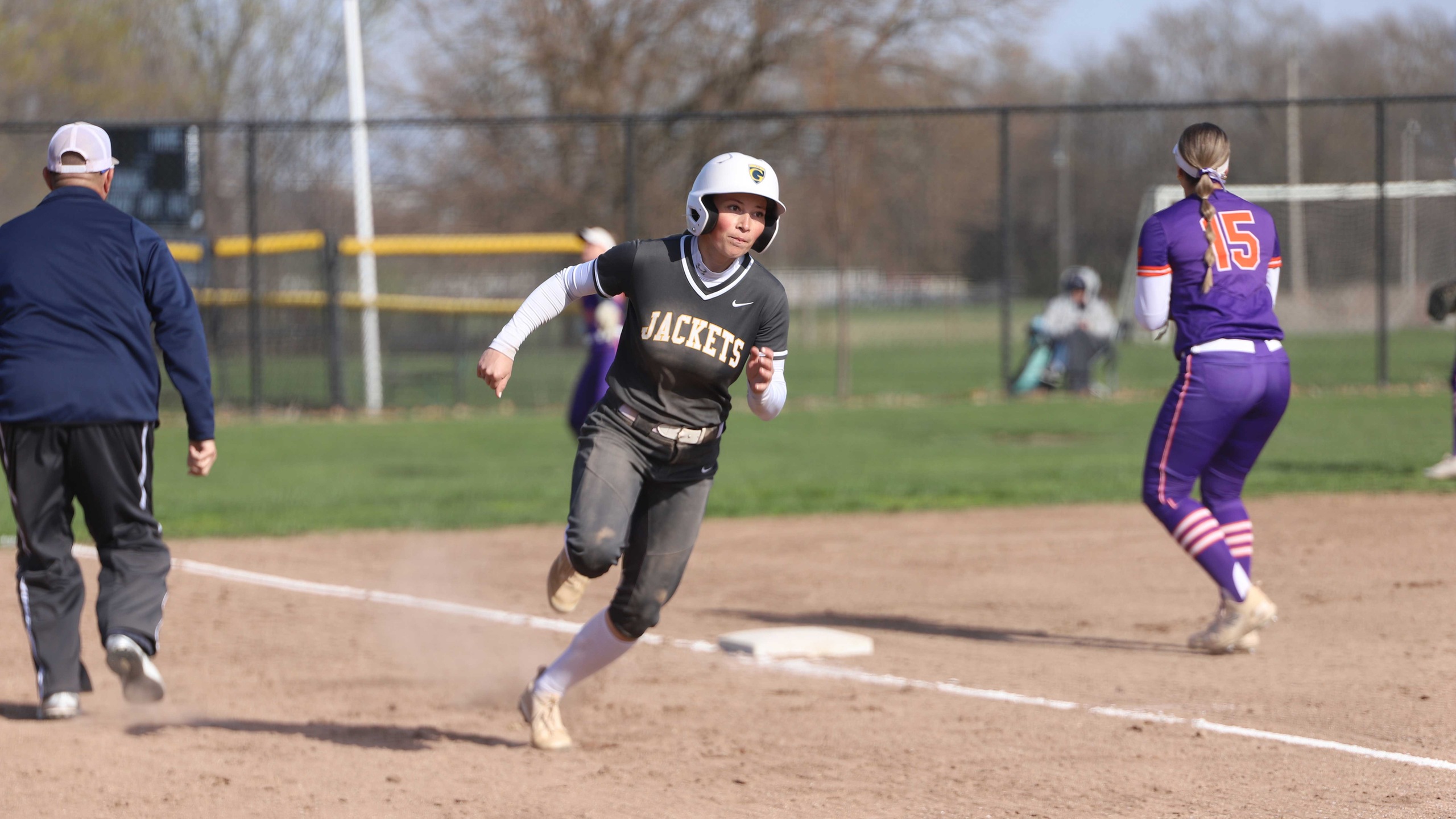 Graceland Softball Sweeps Missouri Valley to Improve to 12-22 Overall