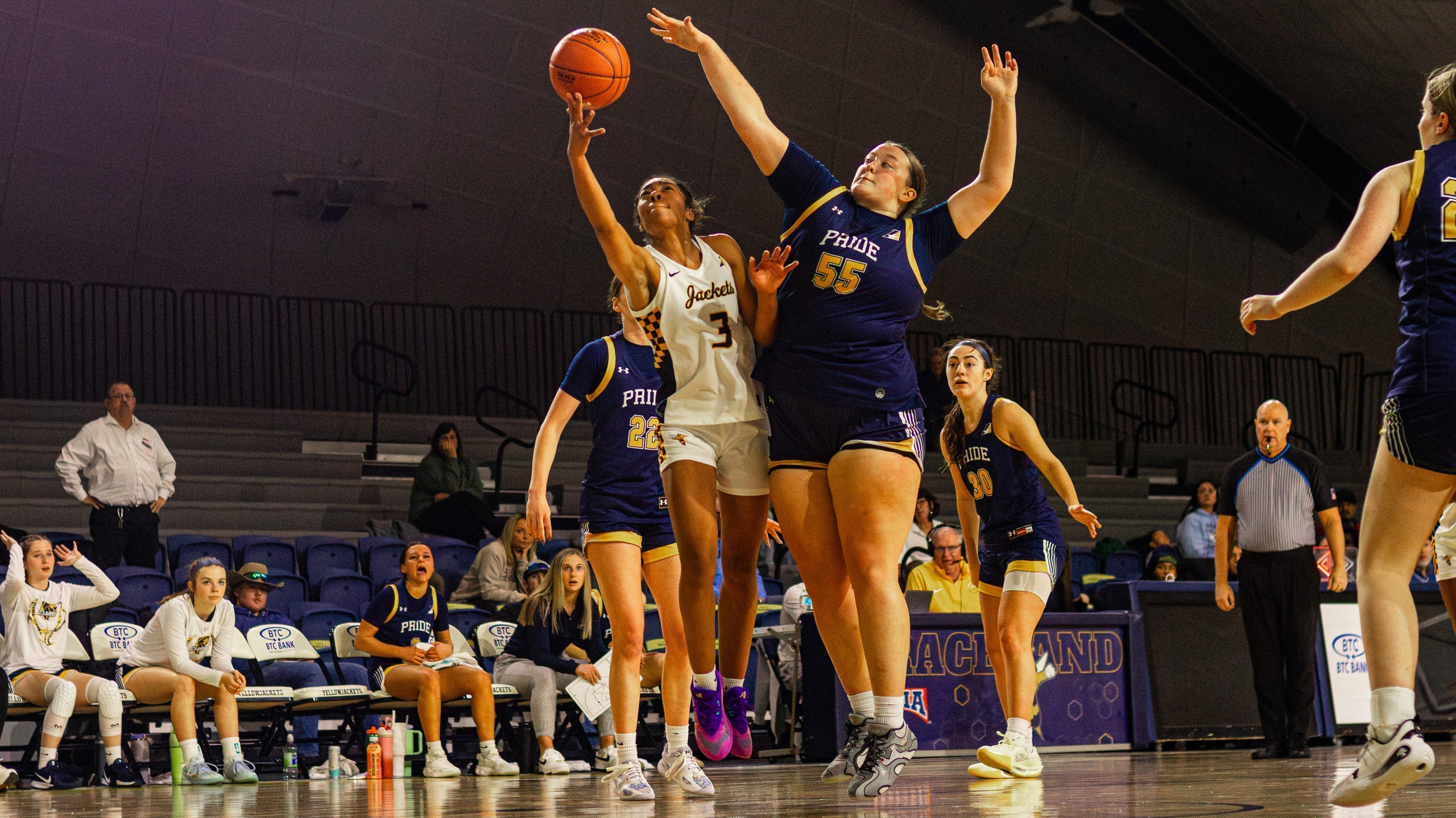 Graceland Women's Basketball Drops Road Contest at Culver-Stockton