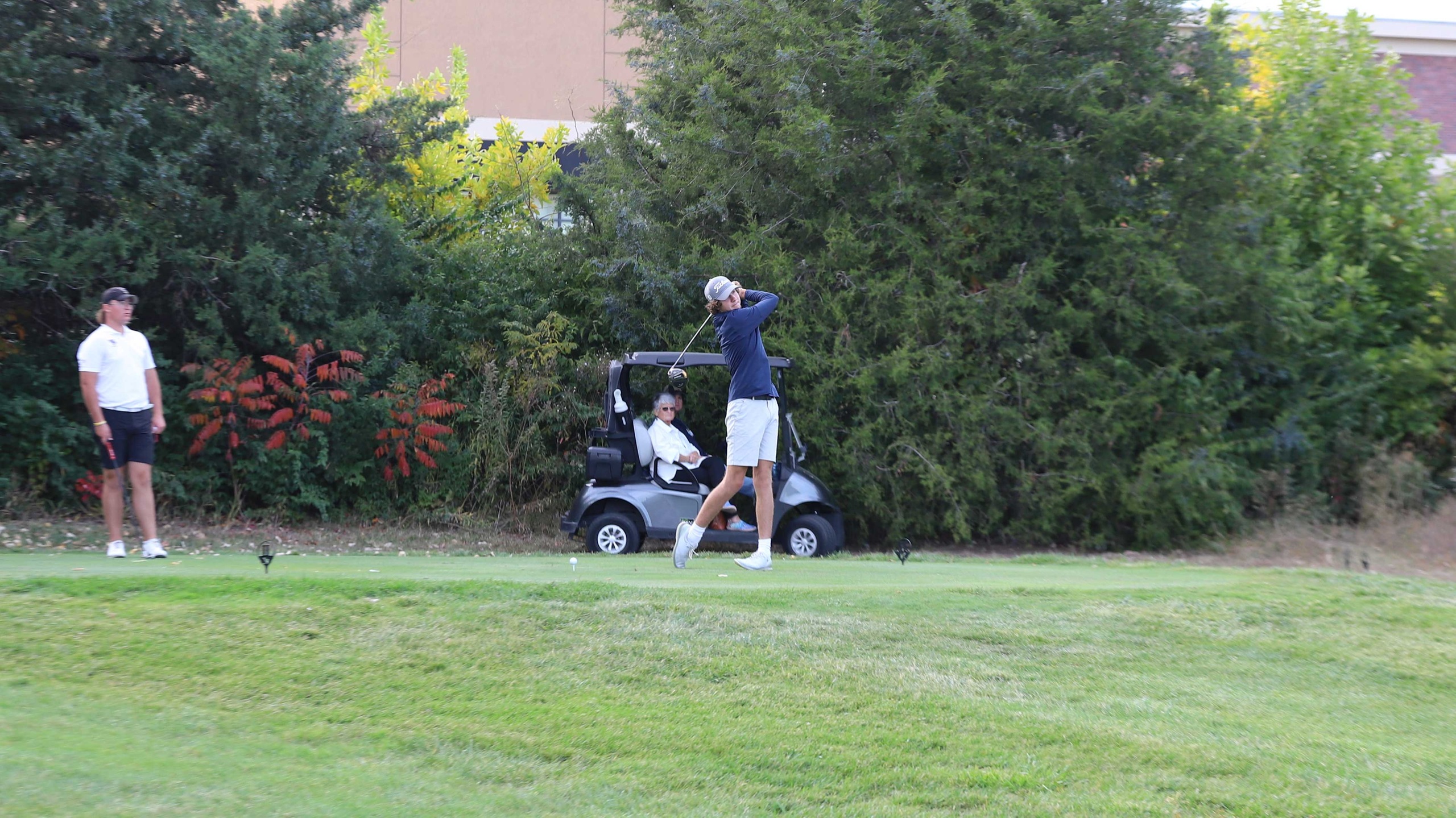 Yellowjackets Open Fall Slate with 8th-Place Finish at Hawkeye Fall Shootout