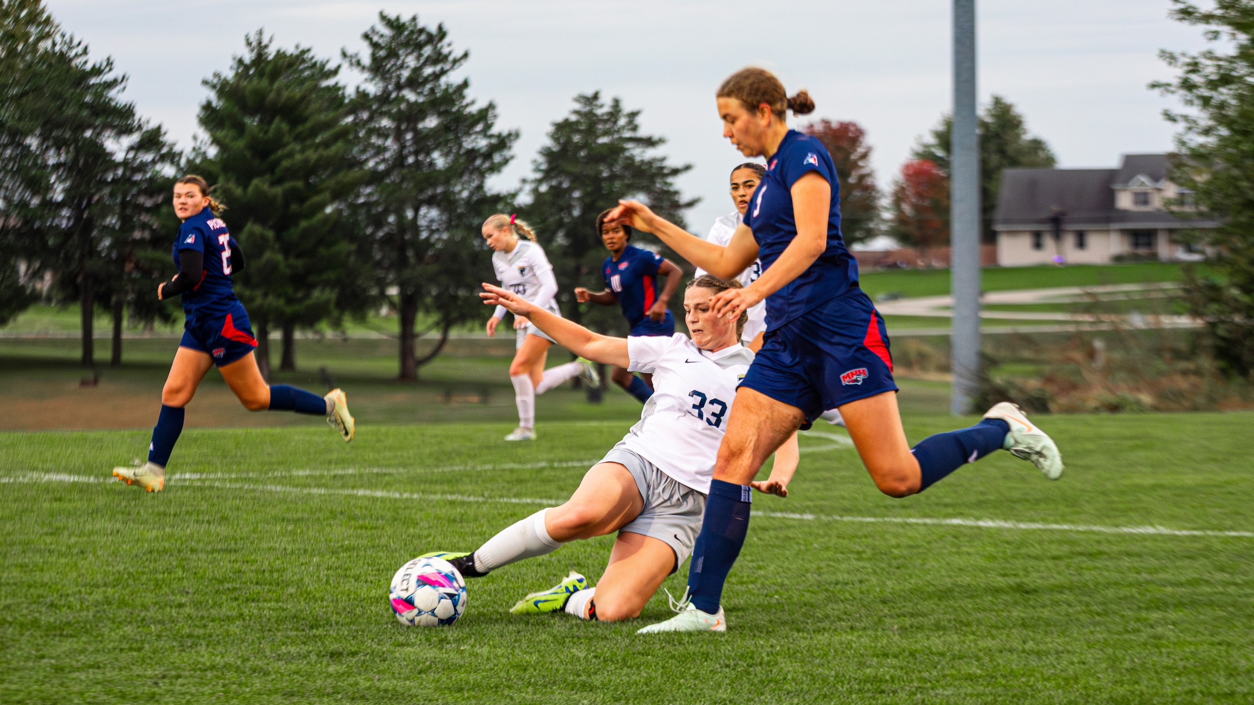 Women's Soccer Draws 1-1 Against No. 19 MidAmerica Nazarene on Senior Day