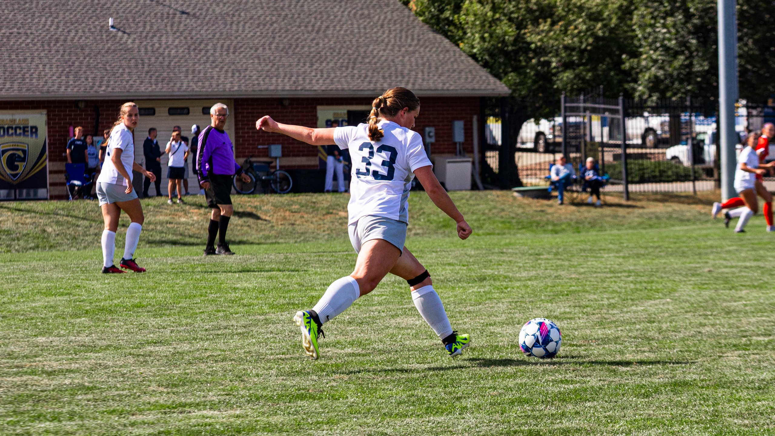 GU Drops Road Match After Second-Half Lead Slips Away Against Owls