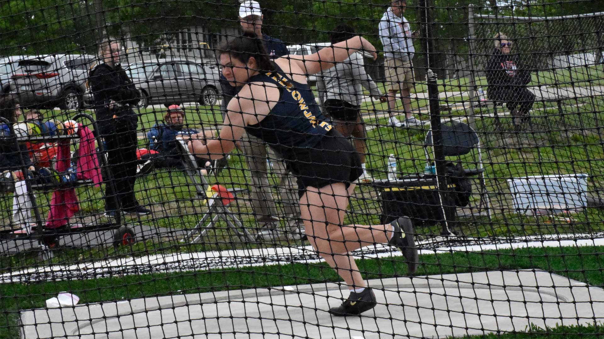 Vandemark Qualifies for Nationals as Yellowjackets Compete at Mule Relays